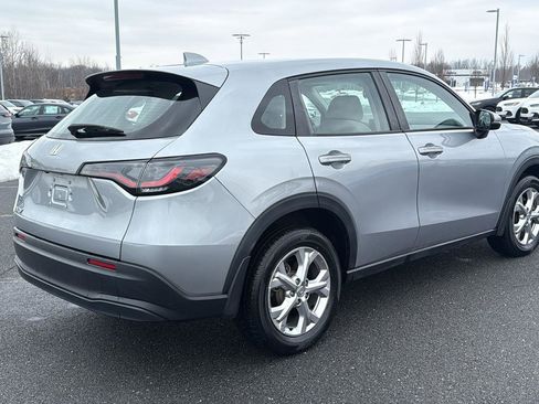 Used 2023 Honda HR-V LX image 6