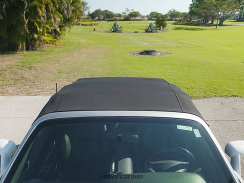 Used 2007 Pontiac Solstice Convertible w/ Premium Package image 65