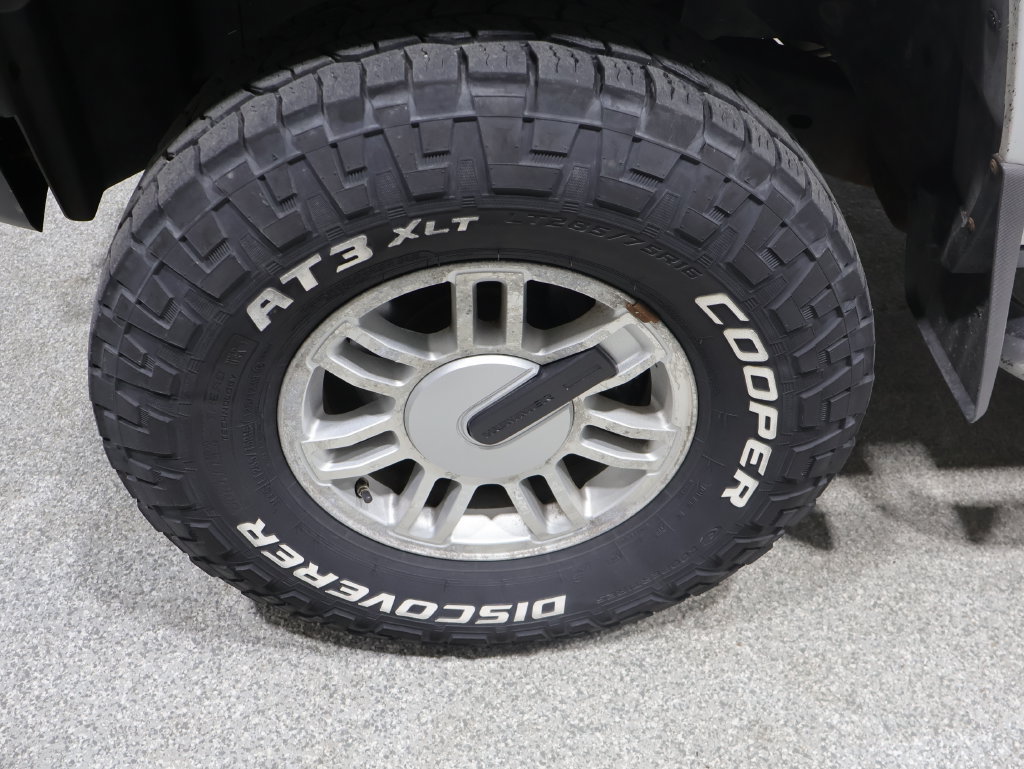 Used 2006 HUMMER H3 AWD/4WD image 10