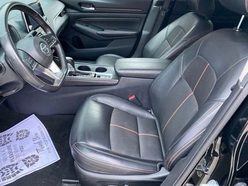 Used 2022 Nissan Altima 2.5 SR image 13