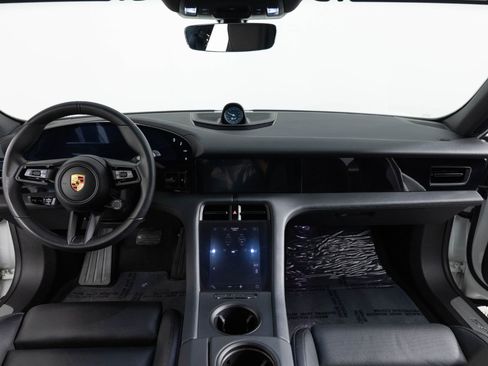 Used 2021 Porsche Taycan 4S image 44