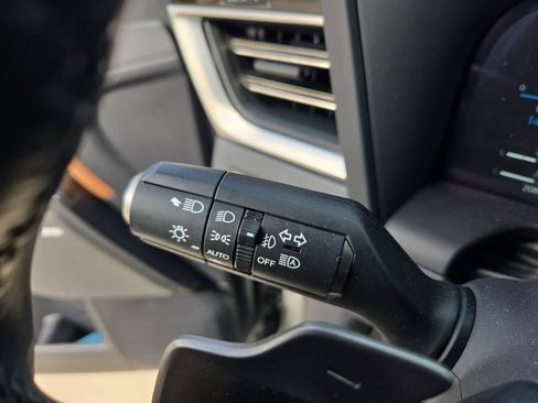 Used 2024 Lexus GX 550 w/ Accessory Package (31) image 27