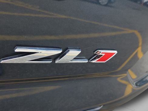 Used 2020 Chevrolet Camaro ZL1 image 15