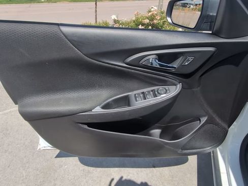 Used 2024 Chevrolet Malibu LS FWD image 9