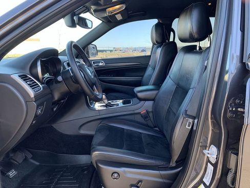 Used 2017 Jeep Grand Cherokee Altitude image 28
