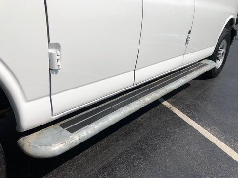 Used 2025 GMC Savana 2500 w/ Driver Convenience Package RWD image 14