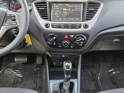 Used 2019 Hyundai Accent SEL image 15