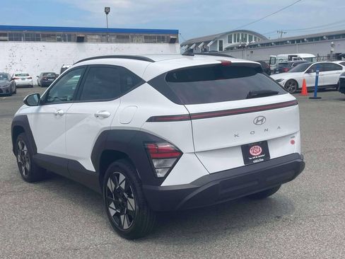 Used 2024 Hyundai Kona SEL AWD/4WD image 6