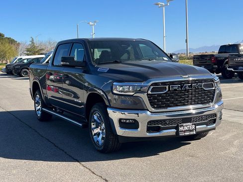 New 2026 RAM 1500 Big Horn AWD/4WD image 9