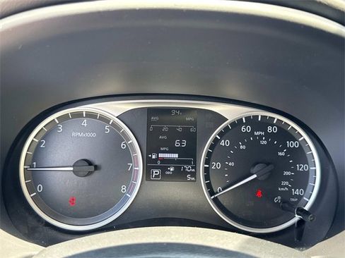 New 2025 Nissan Kicks Play S image 31