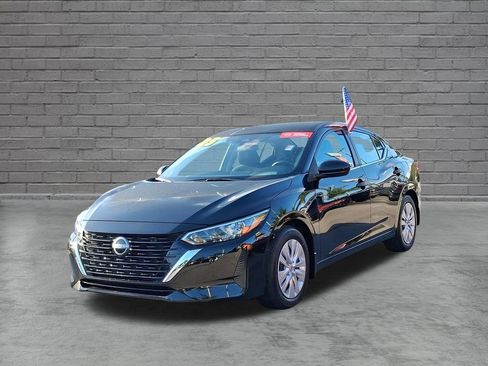 Used 2025 Nissan Sentra S FWD image 4