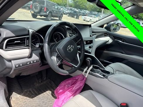 Used 2022 Toyota Camry XLE FWD image 26