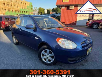 Used 2010 Hyundai Accent GS w/ Premium Pkg 3