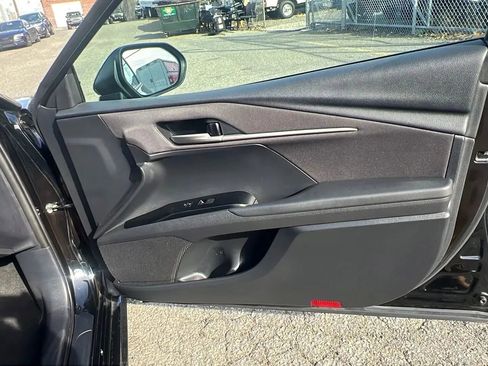 Used 2025 Toyota Camry LE FWD image 29
