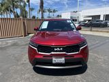 Used 2023 Kia Sorento LX image 5