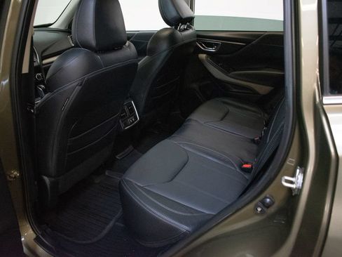 Certified 2023 Subaru Forester Limited AWD/4WD image 23
