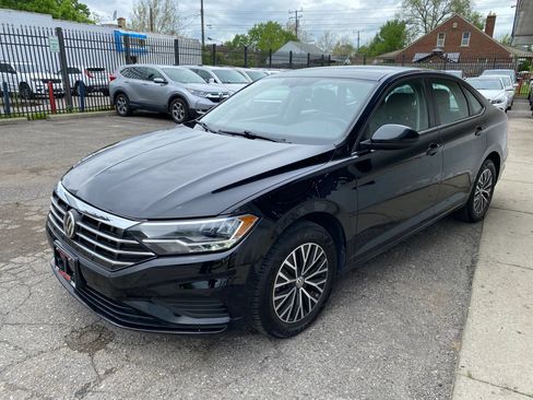 Used 2021 Volkswagen Jetta SE FWD image 6