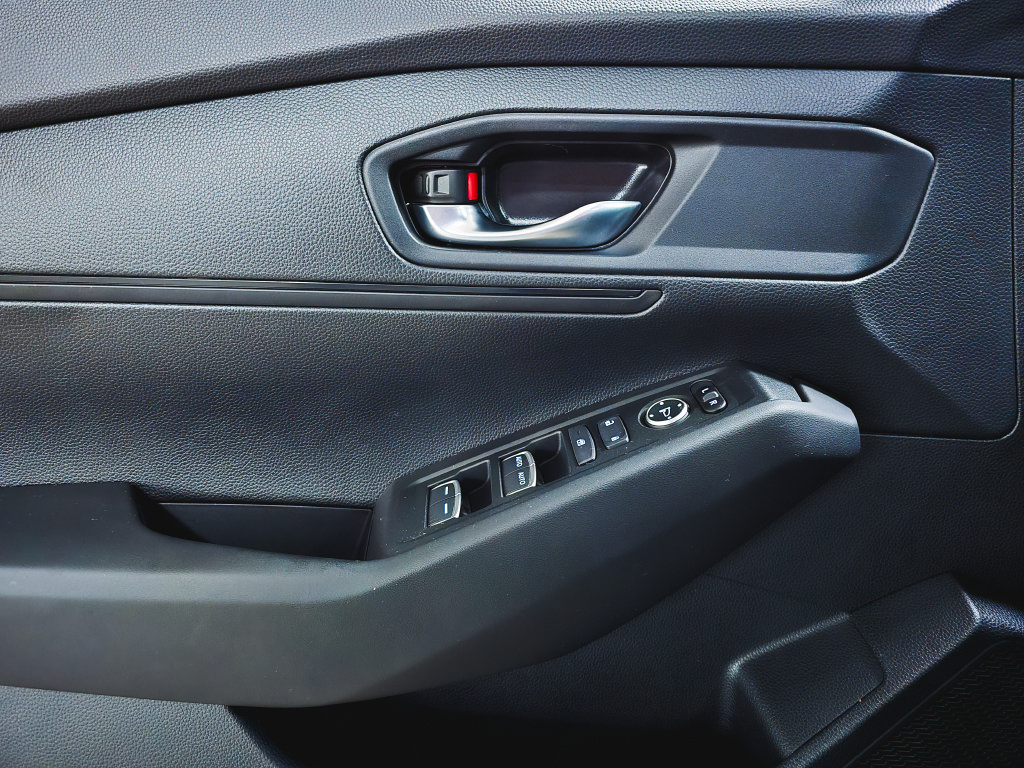 Used 2023 Honda Accord LX image 15