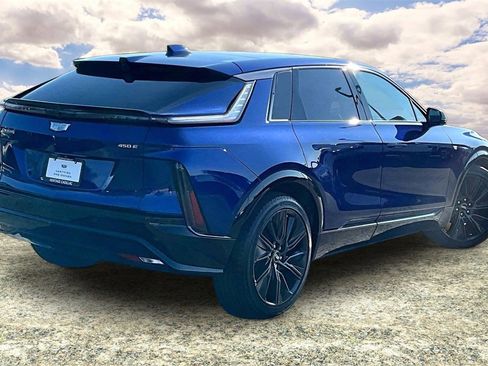 Certified 2024 Cadillac Lyriq Sport image 5