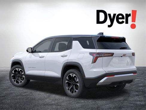 New 2026 Chevrolet Equinox LT w/ Convenience Package II image 3