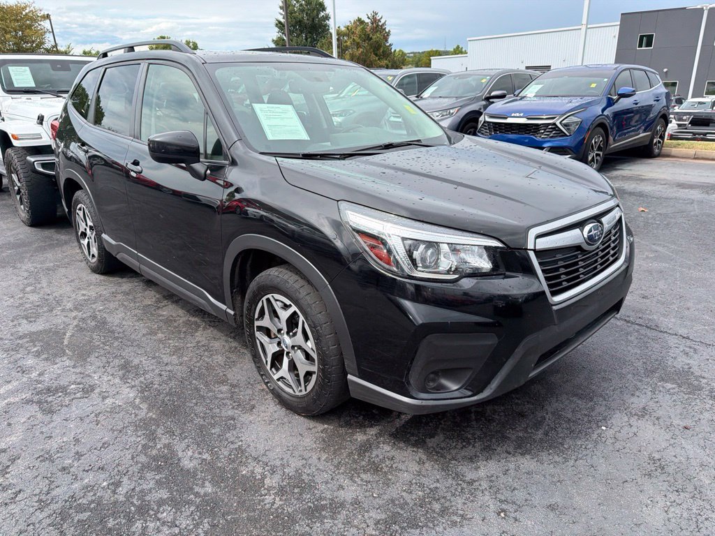 Used 2020 Subaru Forester Premium AWD/4WD image 2