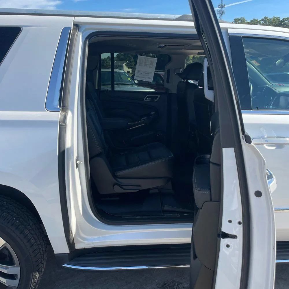 Used 2017 GMC Yukon XL Denali w/ Open Road Package AWD/4WD image 25