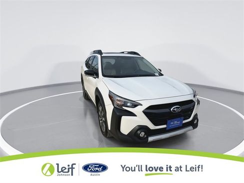 Used 2025 Subaru Outback Limited image 3