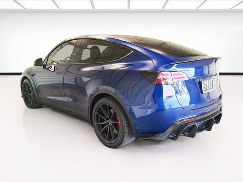 Used 2021 Tesla Model Y Performance AWD/4WD image 6