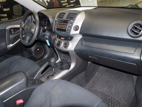 Used 2007 Toyota RAV4 Sport image 16