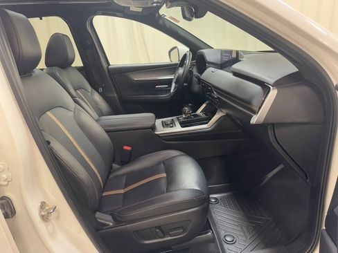 Used 2024 MAZDA CX-90 3.3 Turbo S w/ Premium Package image 43