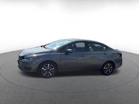 Used 2025 Nissan Versa SV FWD image 7