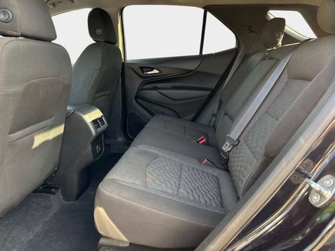 Used 2020 Chevrolet Equinox LT FWD image 12