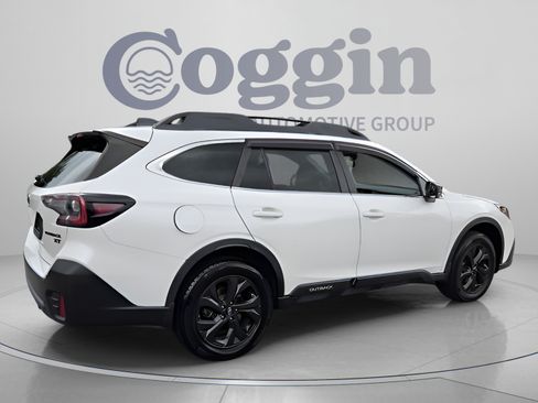 Used 2021 Subaru Outback Onyx Edition XT AWD/4WD image 5
