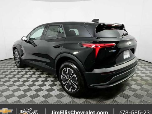 New 2026 Chevrolet Blazer EV LT image 3