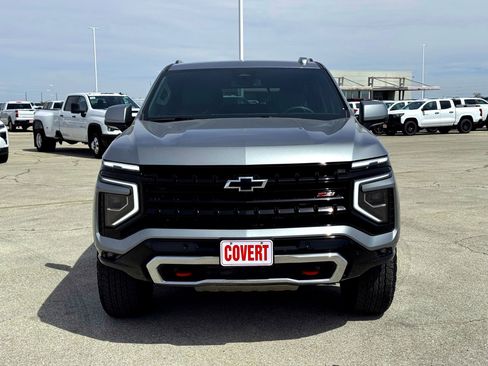 Used 2025 Chevrolet Tahoe Z71 AWD/4WD image 3