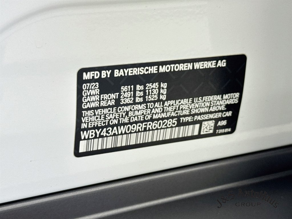 Used 2024 BMW i4 eDrive35 w/ Premium Package RWD image 41