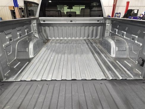 Used 2024 Chevrolet Silverado 1500 RST w/ Z71 Off-Road Package image 13