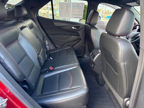 Used 2022 Chevrolet Equinox RS w/ RS Leather Package image 31