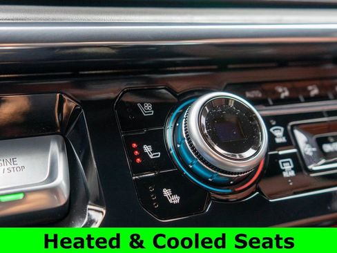 Used 2025 GMC Sierra 2500 Denali Ultimate image 29