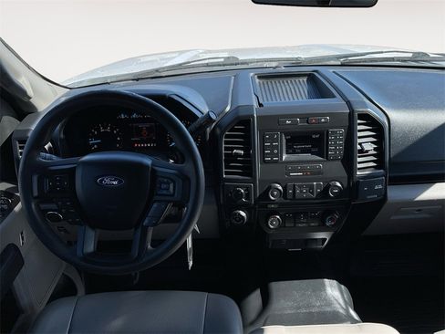 Used 2017 Ford F150 XL w/ Equipment Group 101A Mid image 13