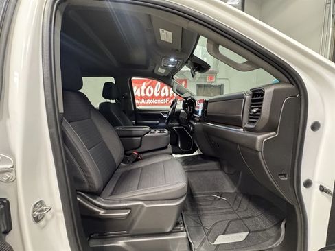 Used 2023 Chevrolet Silverado 1500 LT w/ Max Trailering Package AWD/4WD image 12