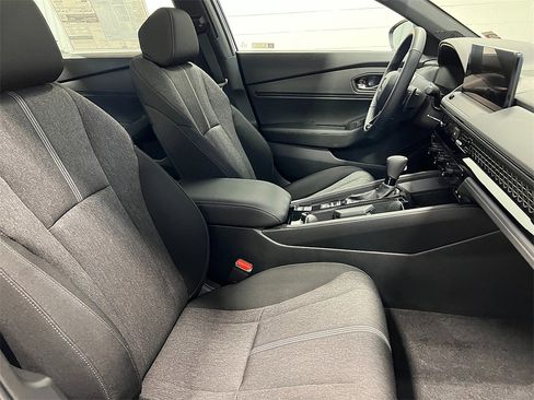 New 2025 Honda Accord Sport image 29