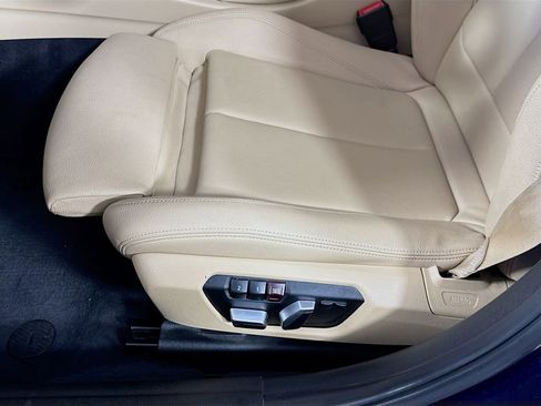 Used 2017 BMW 330i Sedan image 22