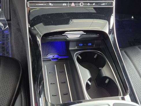 New 2025 Mercedes-Benz S 500 4MATIC image 12