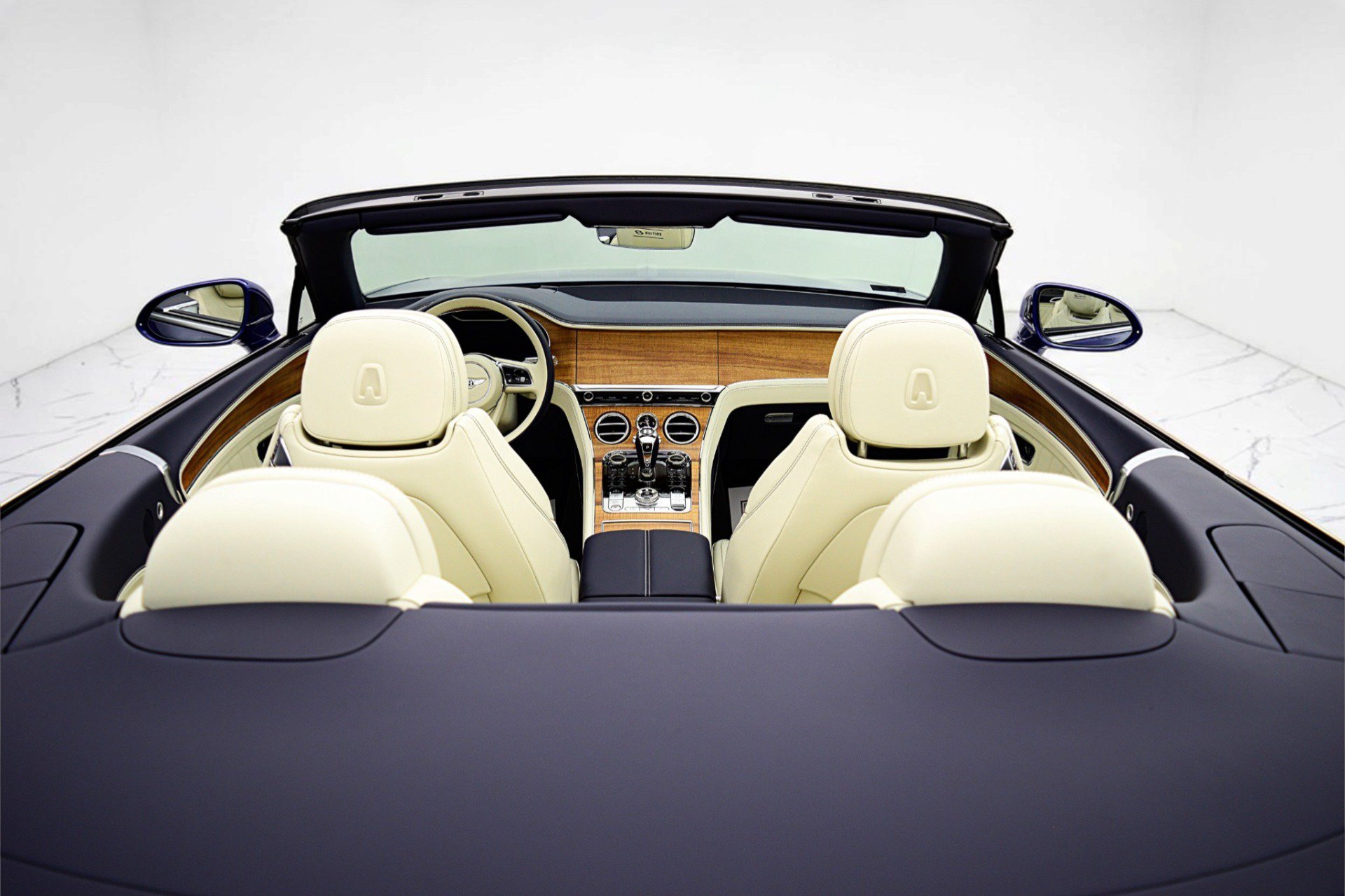 Used 2024 Bentley Continental GT AWD/4WD image 13