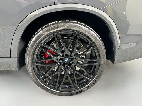New 2025 BMW X5 M Competition w/ Executive Package image 31