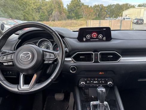 Used 2019 MAZDA CX-5 Touring image 10