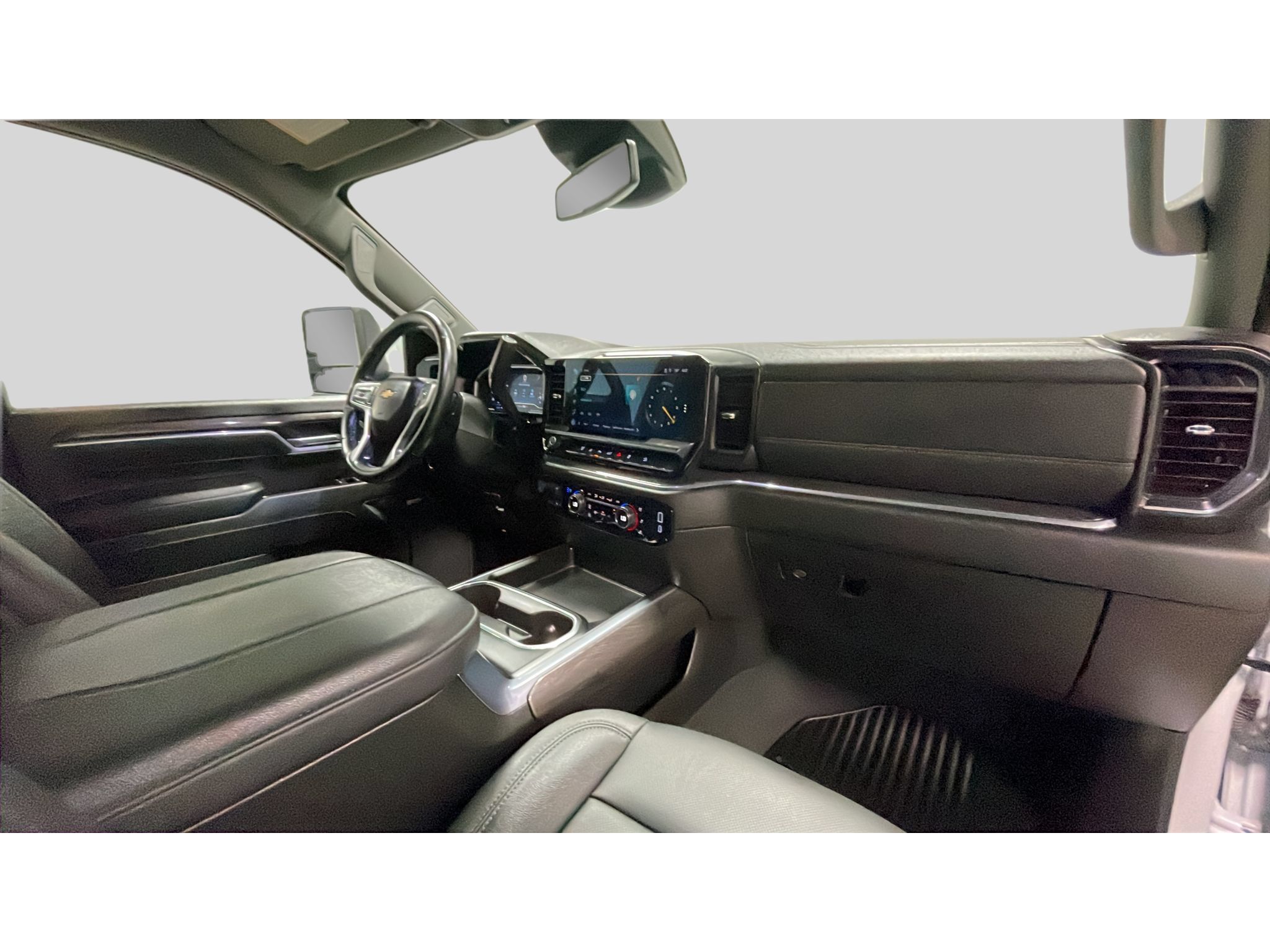 Used 2024 Chevrolet Silverado 2500 LTZ w/ LTZ Convenience Package AWD/4WD image 18