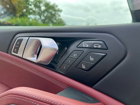 Used 2025 BMW X6 M60i AWD/4WD image 20