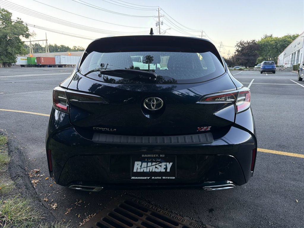 Used 2019 Toyota Corolla XSE FWD image 25